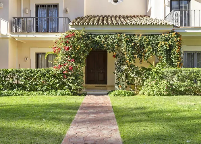 Cerca De La Playa Ref Adm409 Marbella